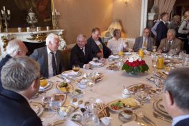 Jarosław Kaczyński ma poparcie olimpijczyków