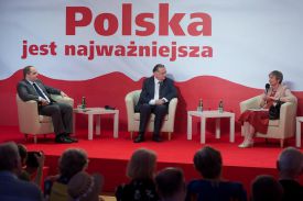 Debata „Czy Polsce potrzebna jest umowa społeczna?”